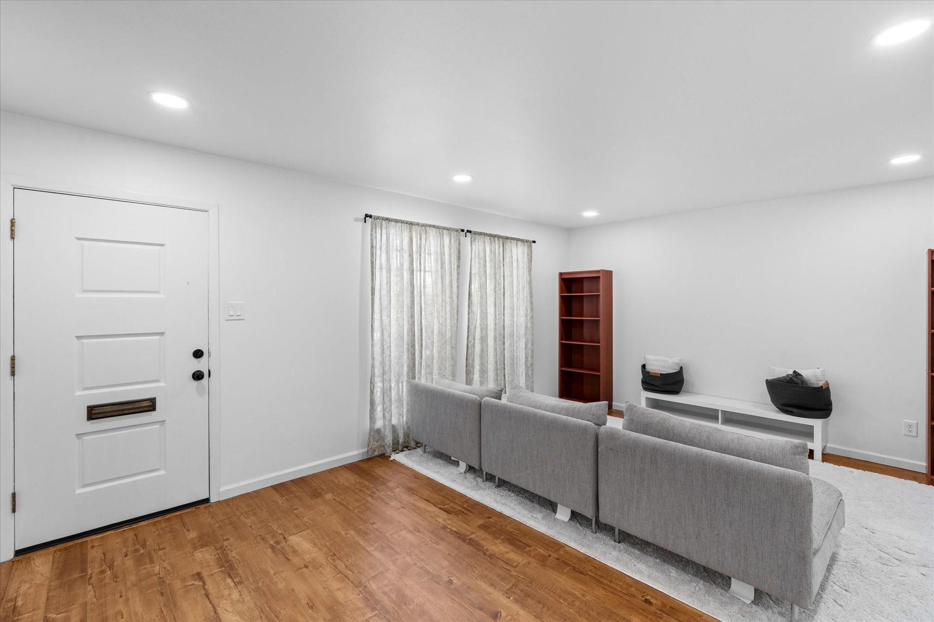 6697 De Moss Drive, #697, Houston, TX 77074