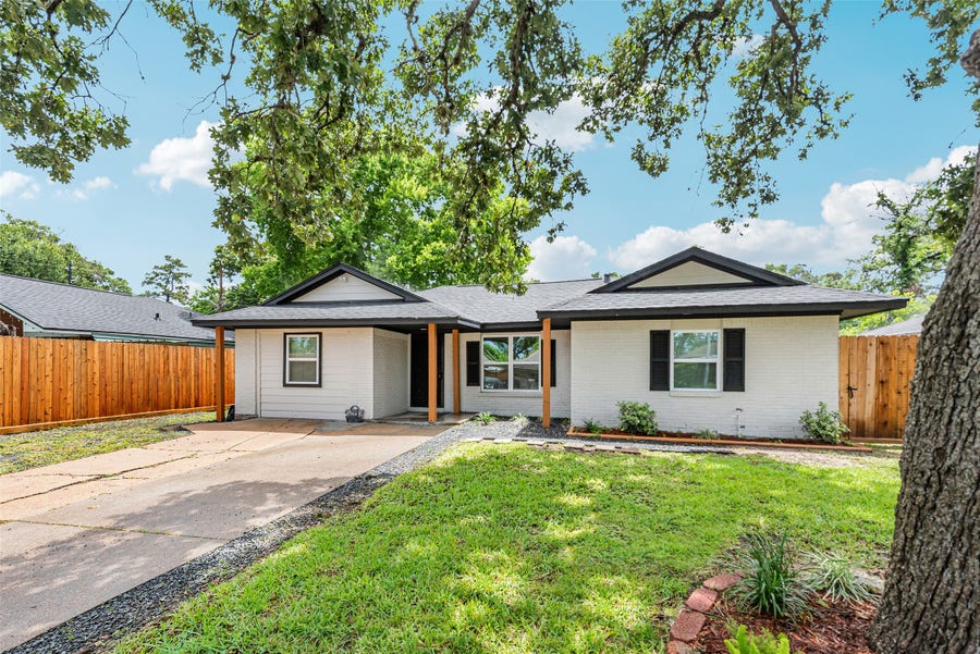 Property photo for 10226 Rockaway Drive, Houston, TX