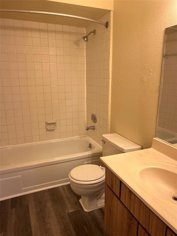 16111 Aspenglen Drive, #206, Houston, TX 77084 16111 Aspenglen Drive, #206, Houston, TX 77084