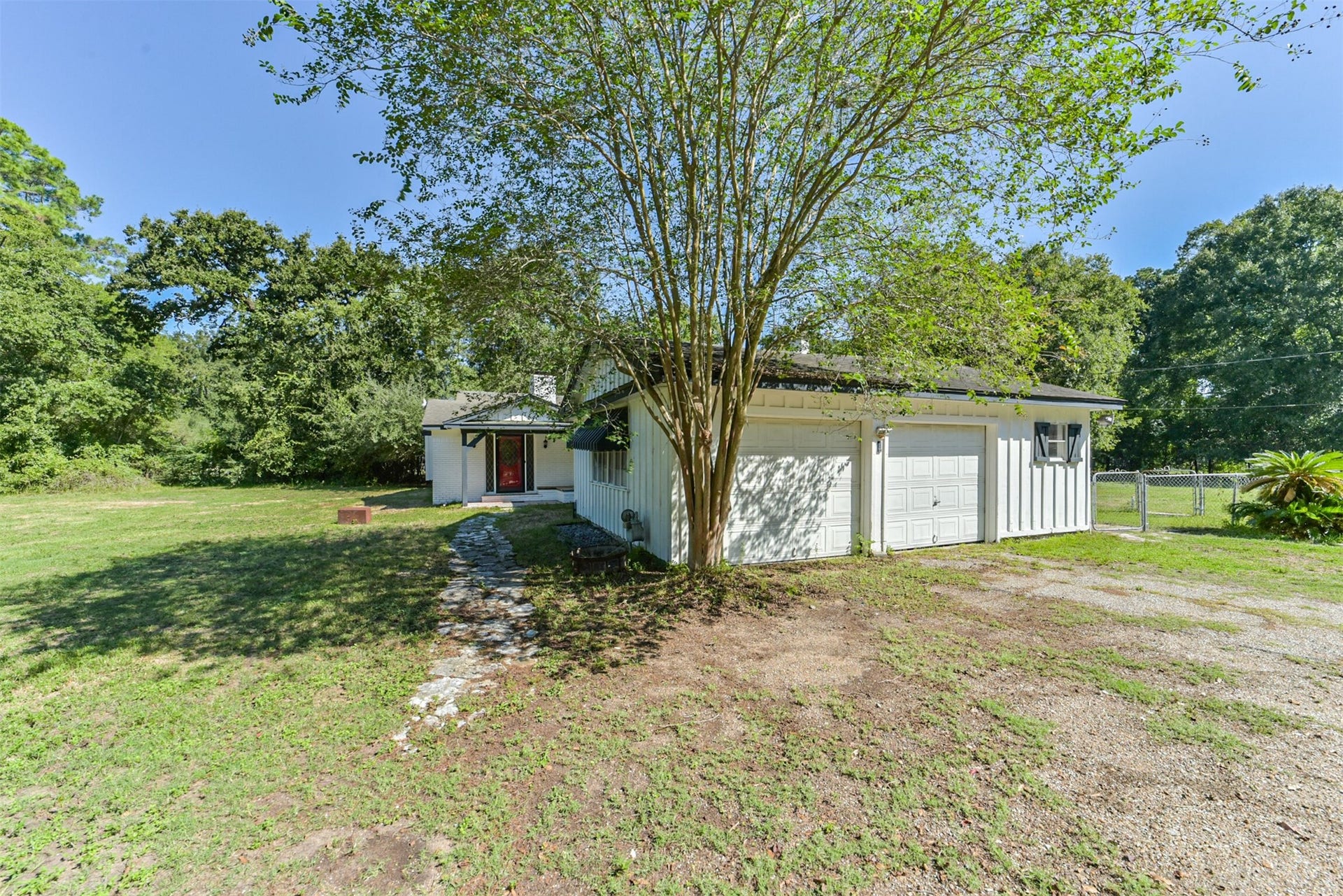 11606 Glenora Drive, Houston, TX 77065