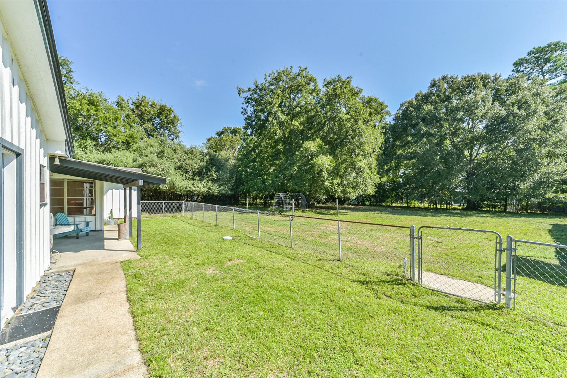 11606 Glenora Drive, Houston, TX 77065