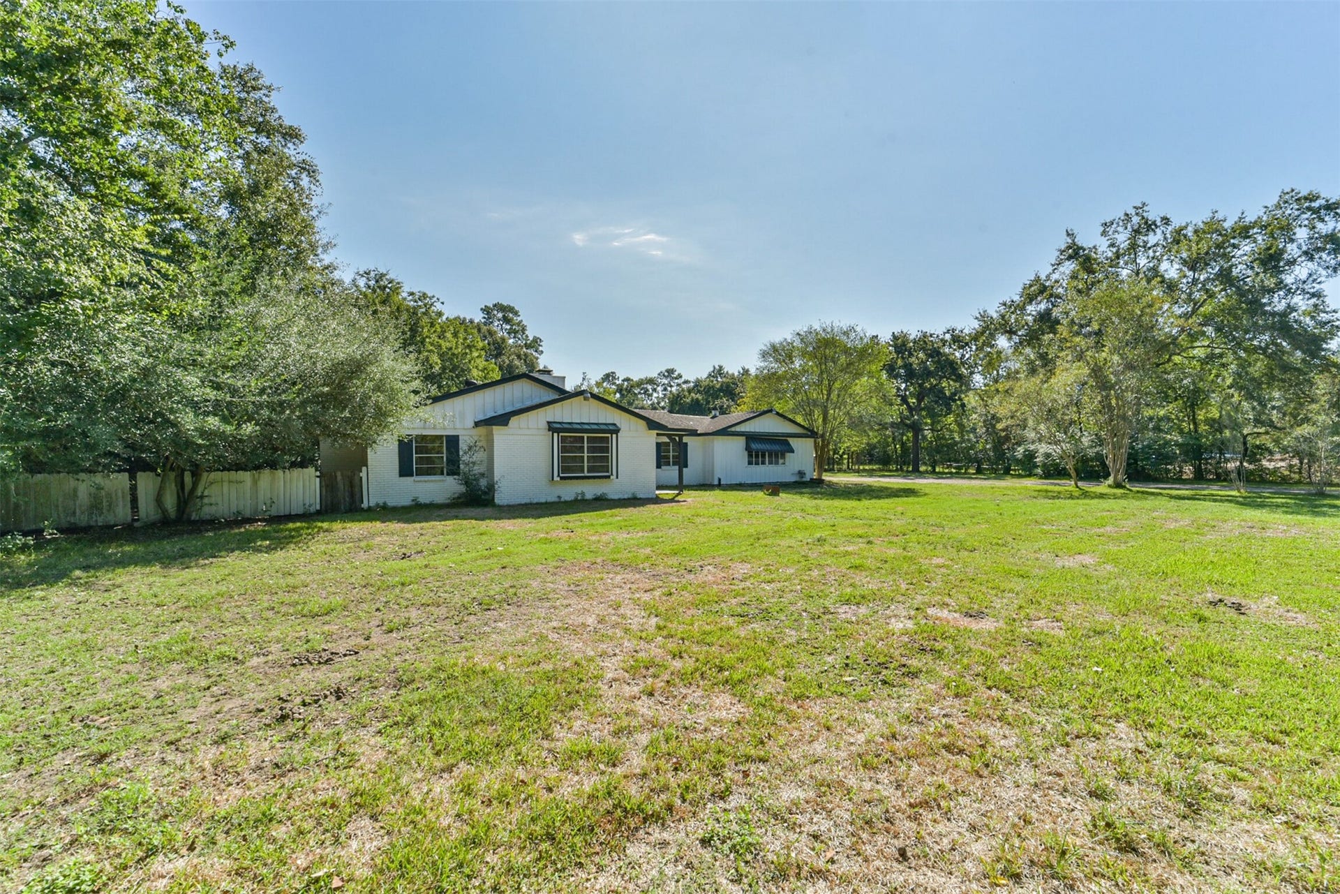 11606 Glenora Drive, Houston, TX 77065
