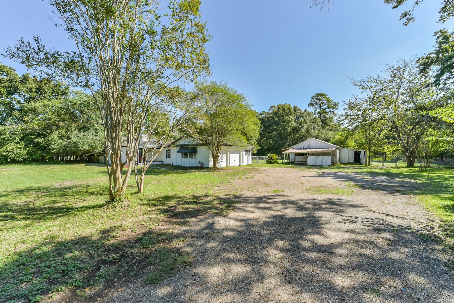 11606 Glenora Drive, Houston, TX 77065