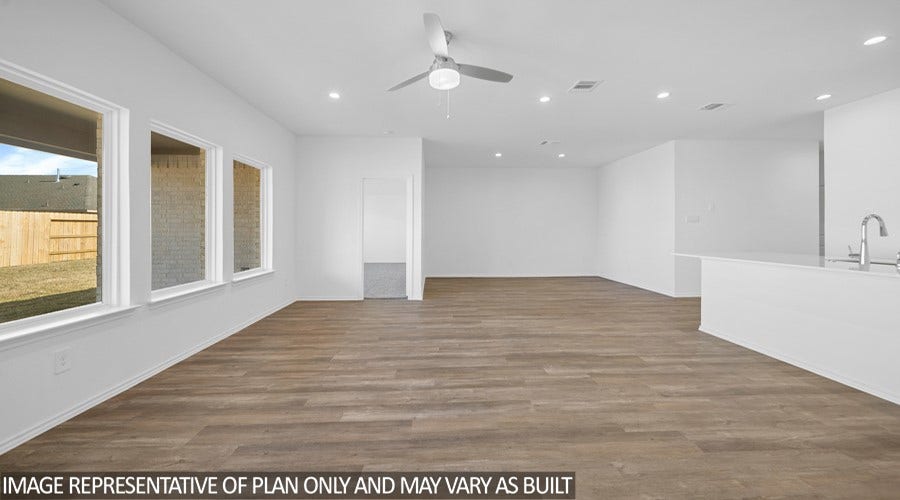 3743 Streamside Drive, Conroe, TX 77303 3743 Streamside Drive, Conroe, TX 77303