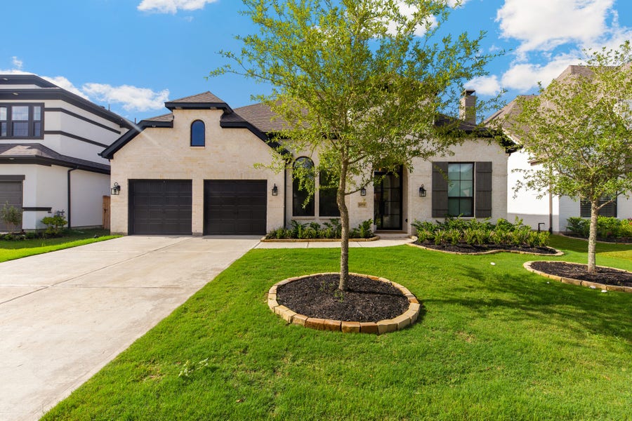 Property photo for 30735 Sunny Meadow Drive, Fulshear, TX