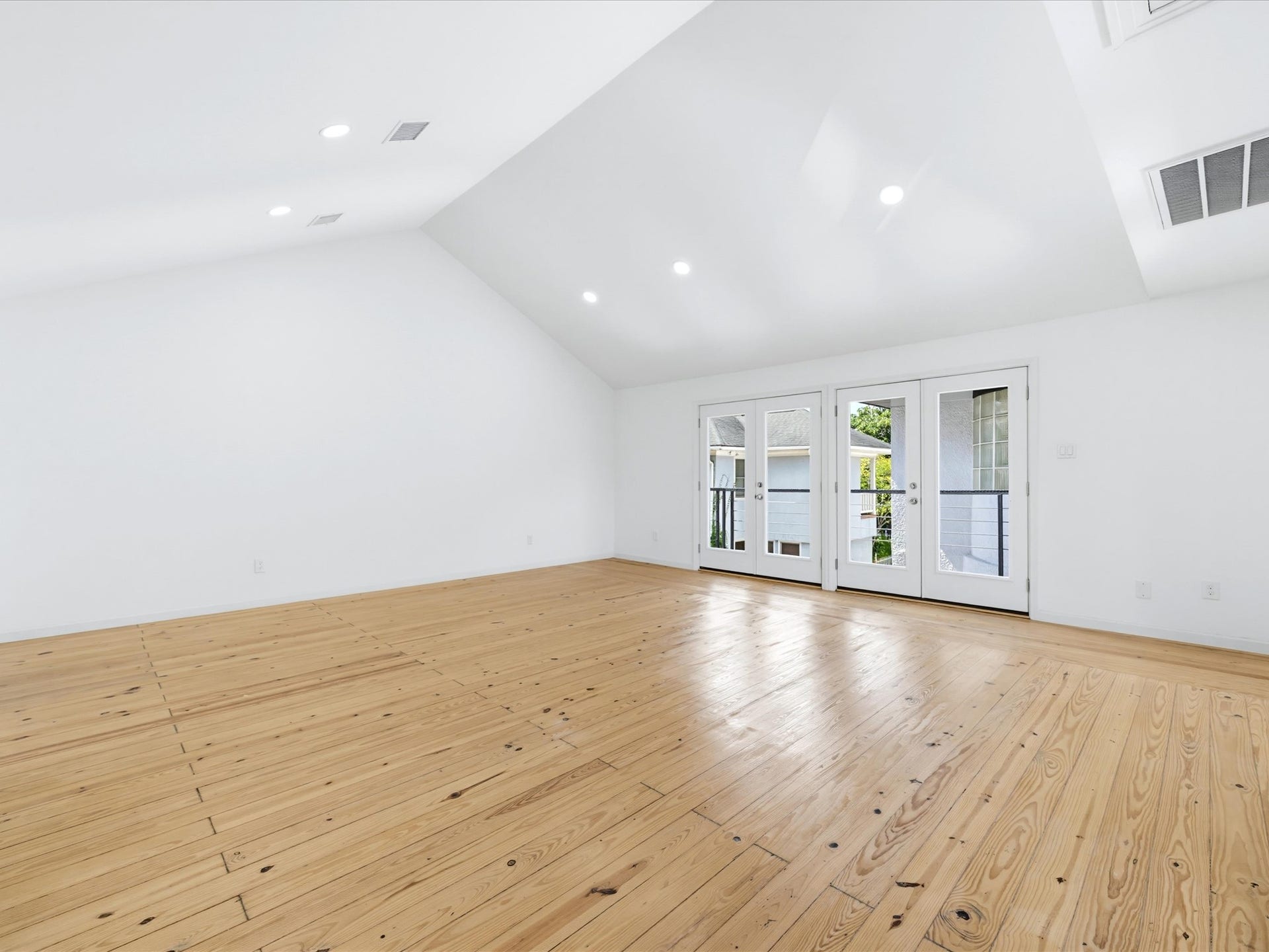 607 Marshall Street, Houston, TX 77006 607 Marshall Street, Houston, TX 77006