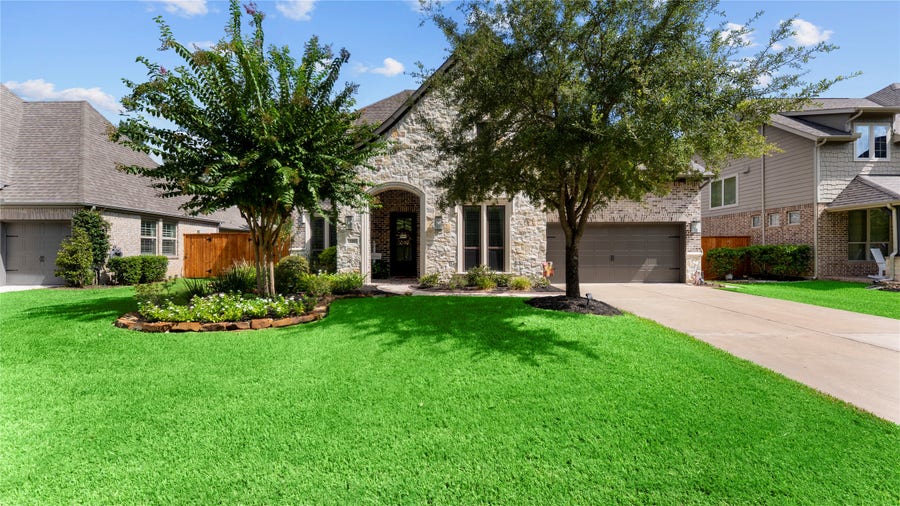 Property photo for 121 Hunter Hollow Place, Montgomery, TX