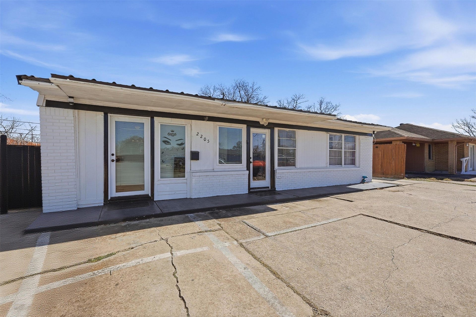 2205 Strawberry Road, Pasadena, TX 77502 Front exterior showcasing excellent visibility and frontage along highly trafficked Strawberry Rd in Pasadena, TX.