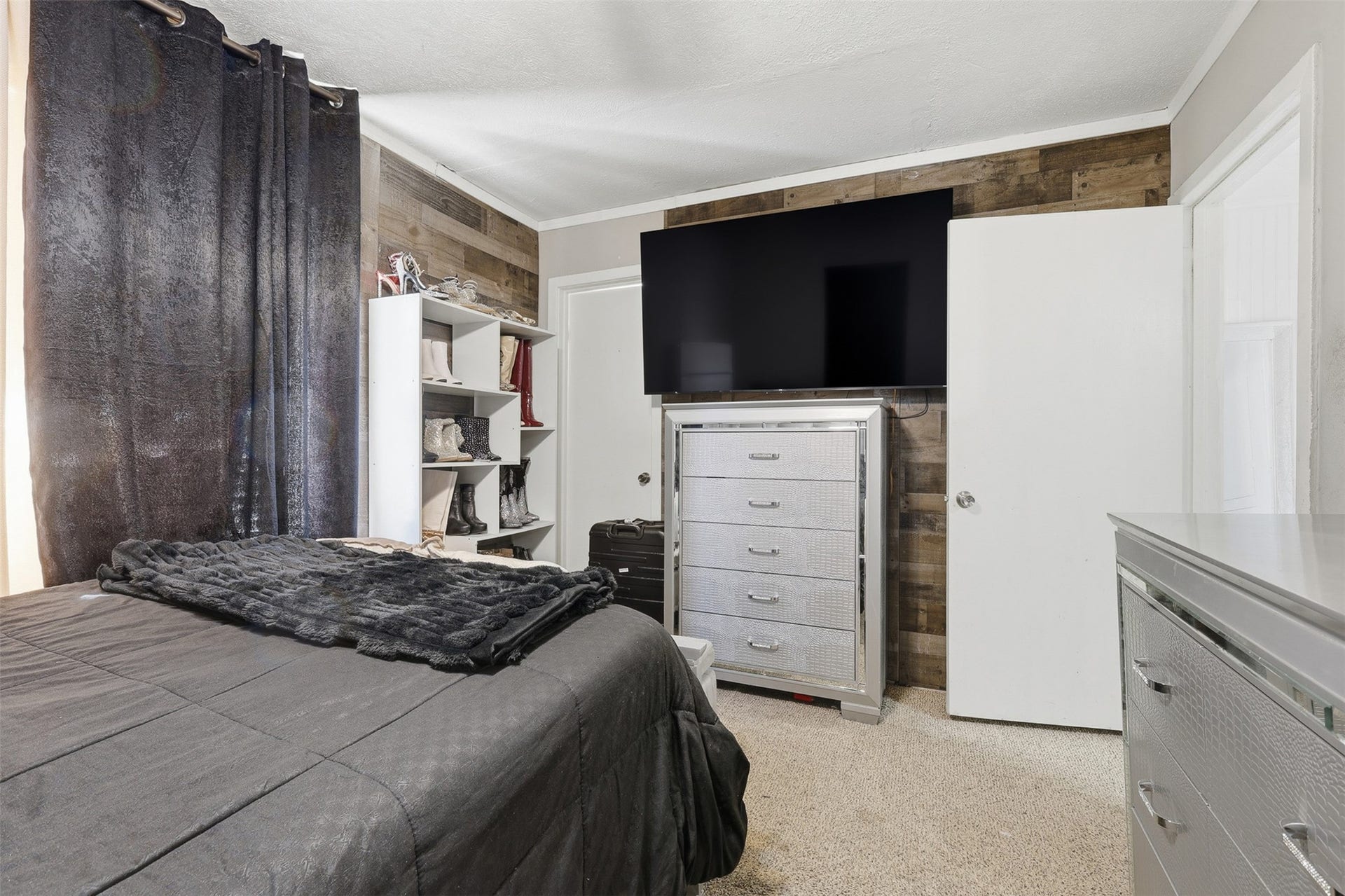 2205 Strawberry Road, Pasadena, TX 77502 A different view of the bedroom.