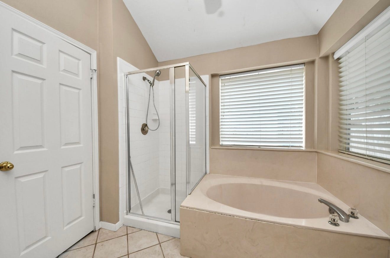 223 W New Meadows Drive, Sugar Land, TX 77479 223 W New Meadows Drive, Sugar Land, TX 77479