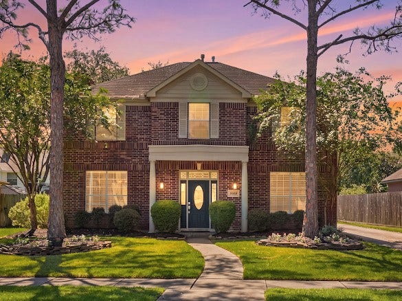 Property photo for 13526 Robin Hill Court, Houston, TX
