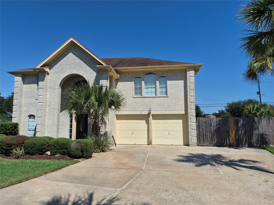 Property photo for 2330 Lord Nelson Drive, Seabrook, TX