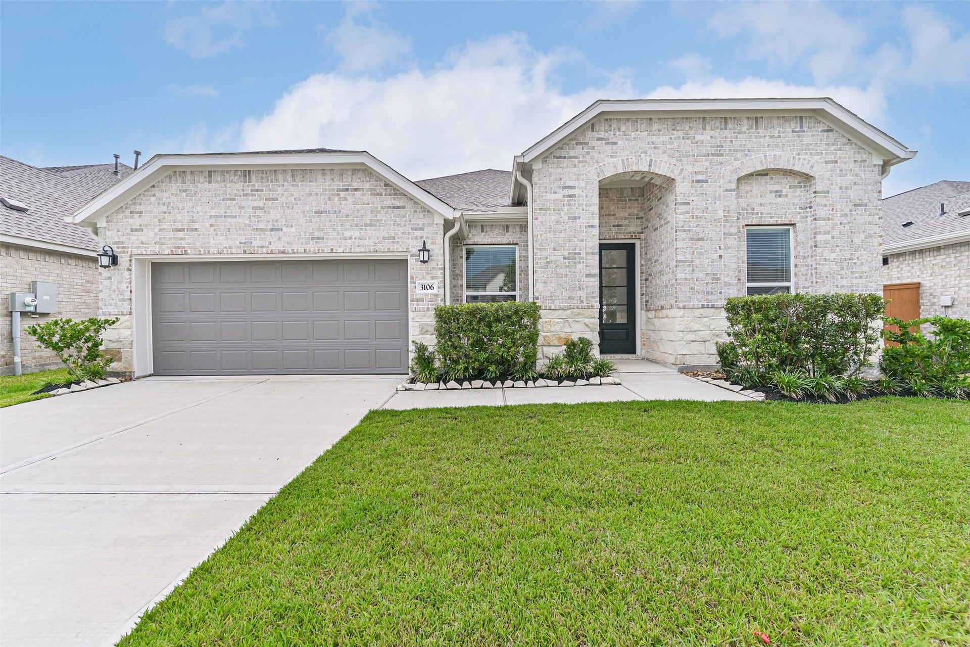 3106 Mariner Island Drive, La Marque, TX 77568 3106 Mariner Island Drive, La Marque, TX 77568