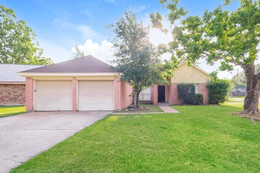 Property photo for 2710 Village Court, Katy, TX