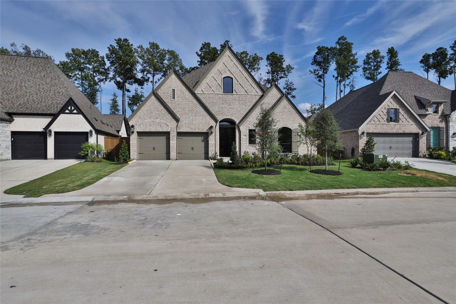 Property photo for 21935 Gateway Arch Drive, Porter, TX