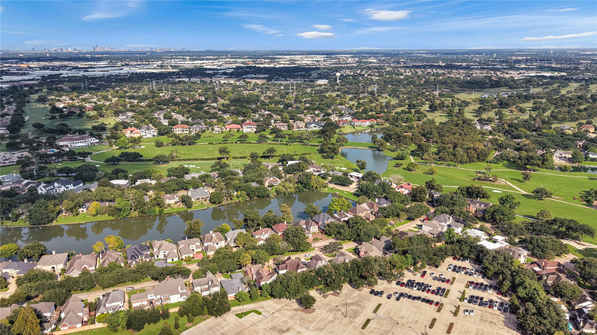 402 Lakeside Boulevard, Sugar Land, TX 77478