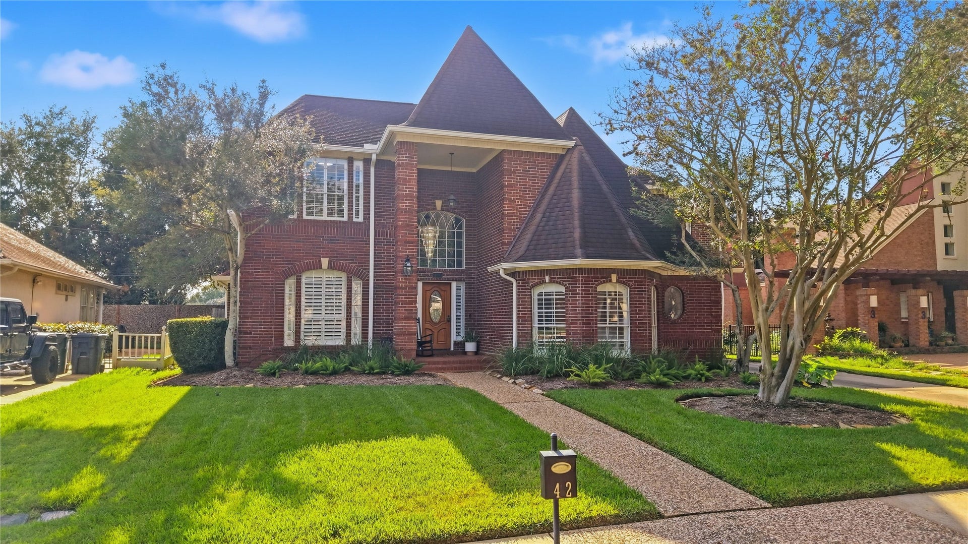 402 Lakeside Boulevard, Sugar Land, TX 77478