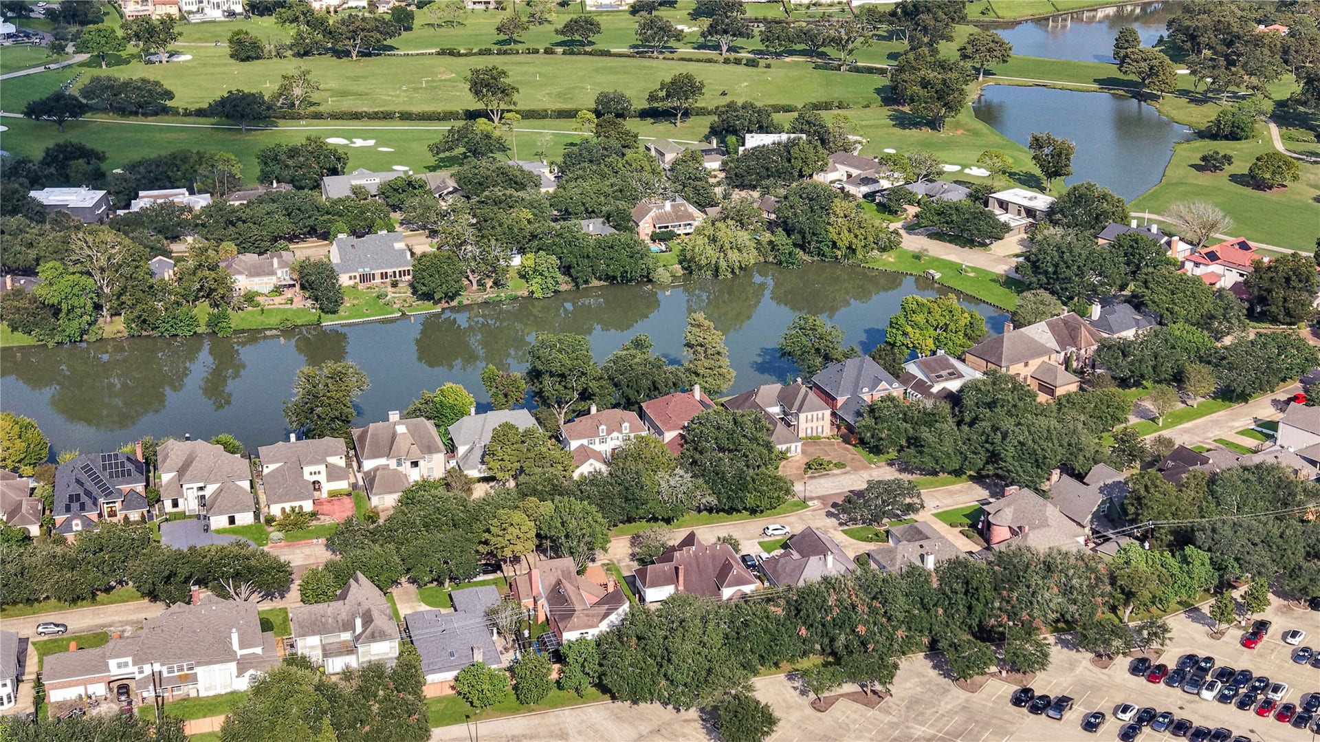 402 Lakeside Boulevard, Sugar Land, TX 77478