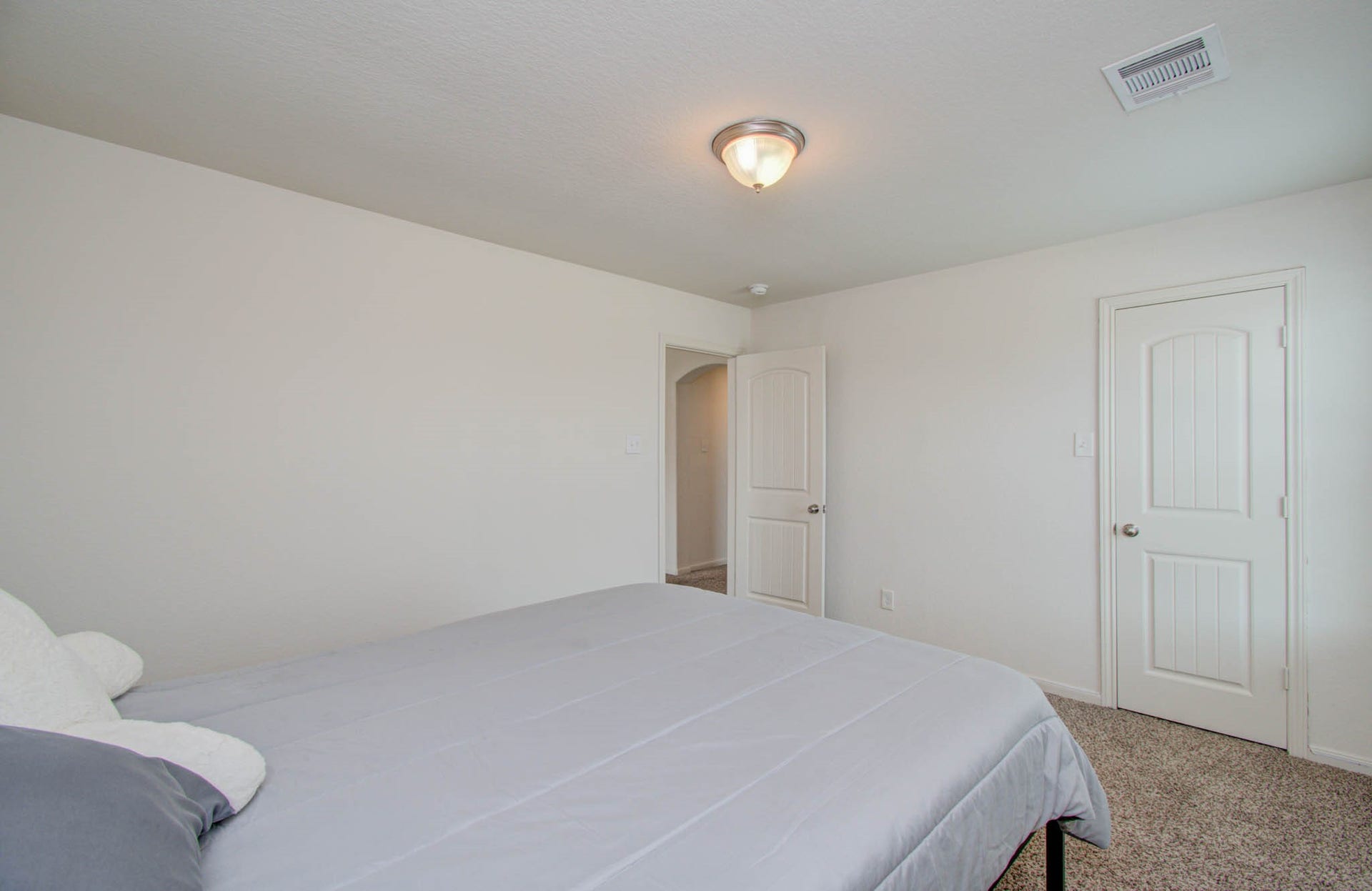 5515 Bayleys Court, Katy, TX 77449 5515 Bayleys Court, Katy, TX 77449