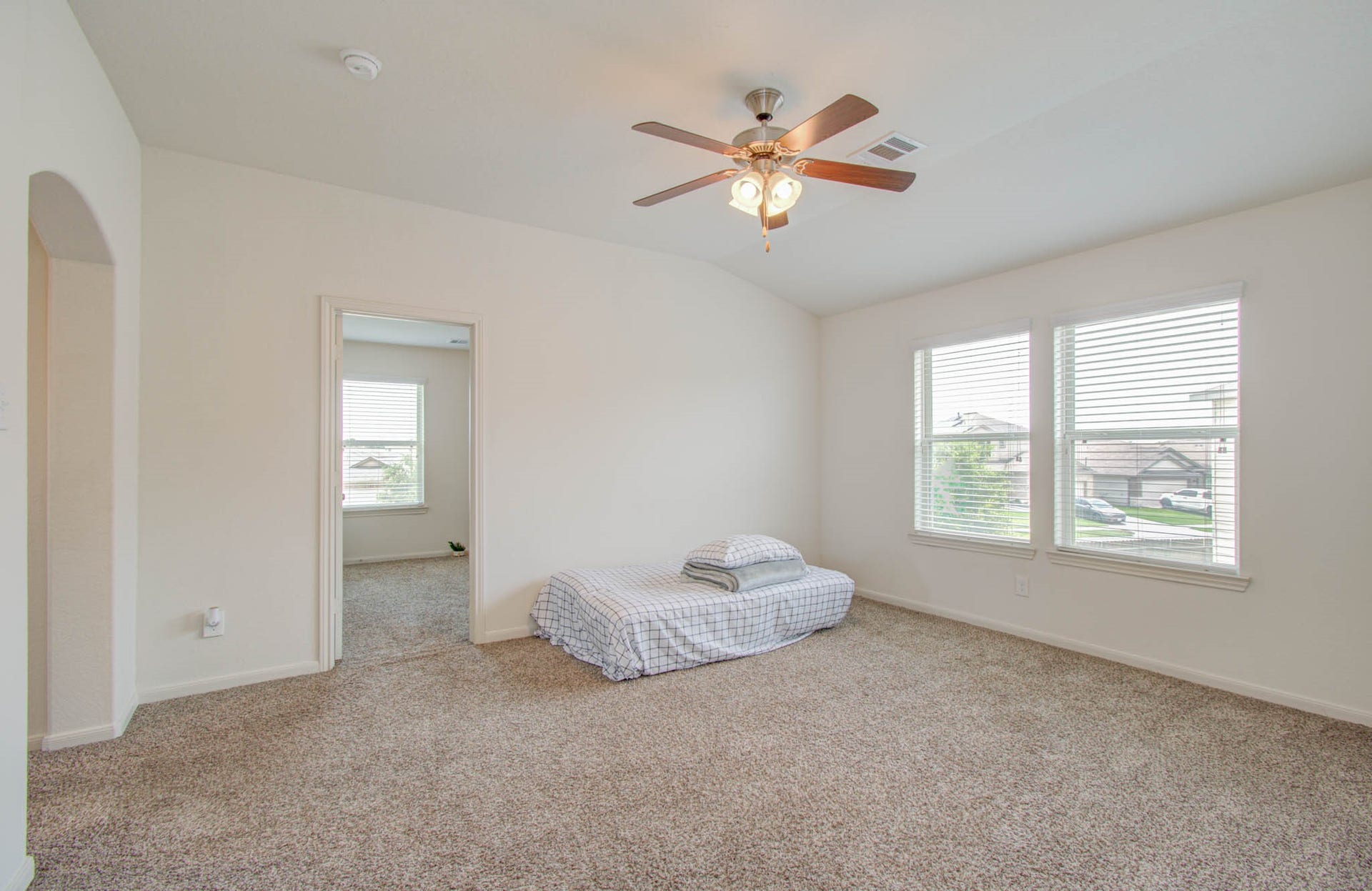 5515 Bayleys Court, Katy, TX 77449 5515 Bayleys Court, Katy, TX 77449