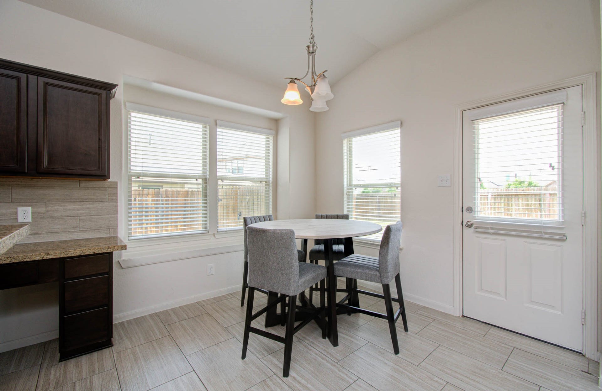 5515 Bayleys Court, Katy, TX 77449 5515 Bayleys Court, Katy, TX 77449