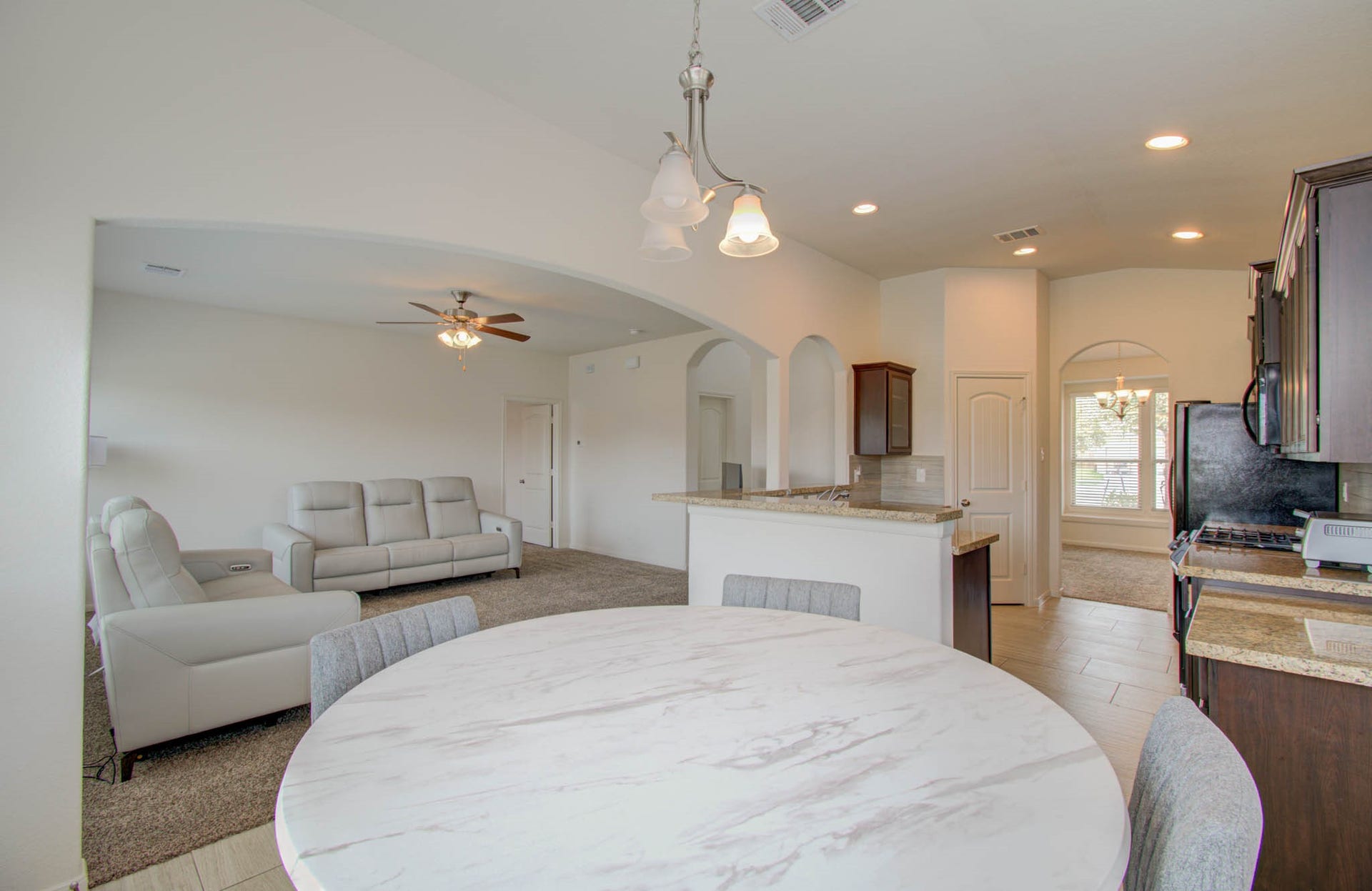 5515 Bayleys Court, Katy, TX 77449 5515 Bayleys Court, Katy, TX 77449