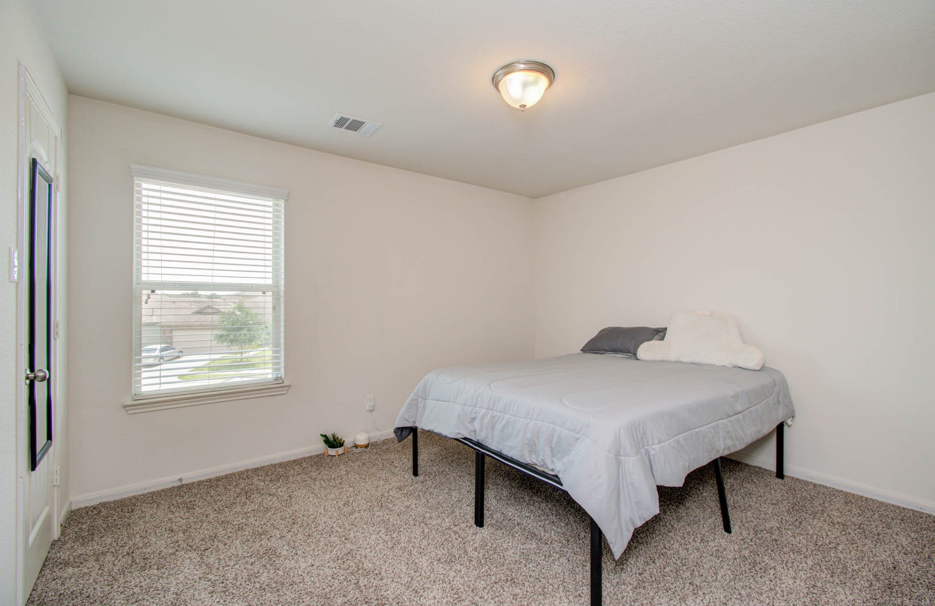 5515 Bayleys Court, Katy, TX 77449 5515 Bayleys Court, Katy, TX 77449