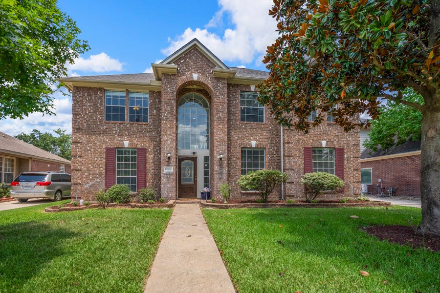Property photo for 19106 S Rim Trail, Spring, TX