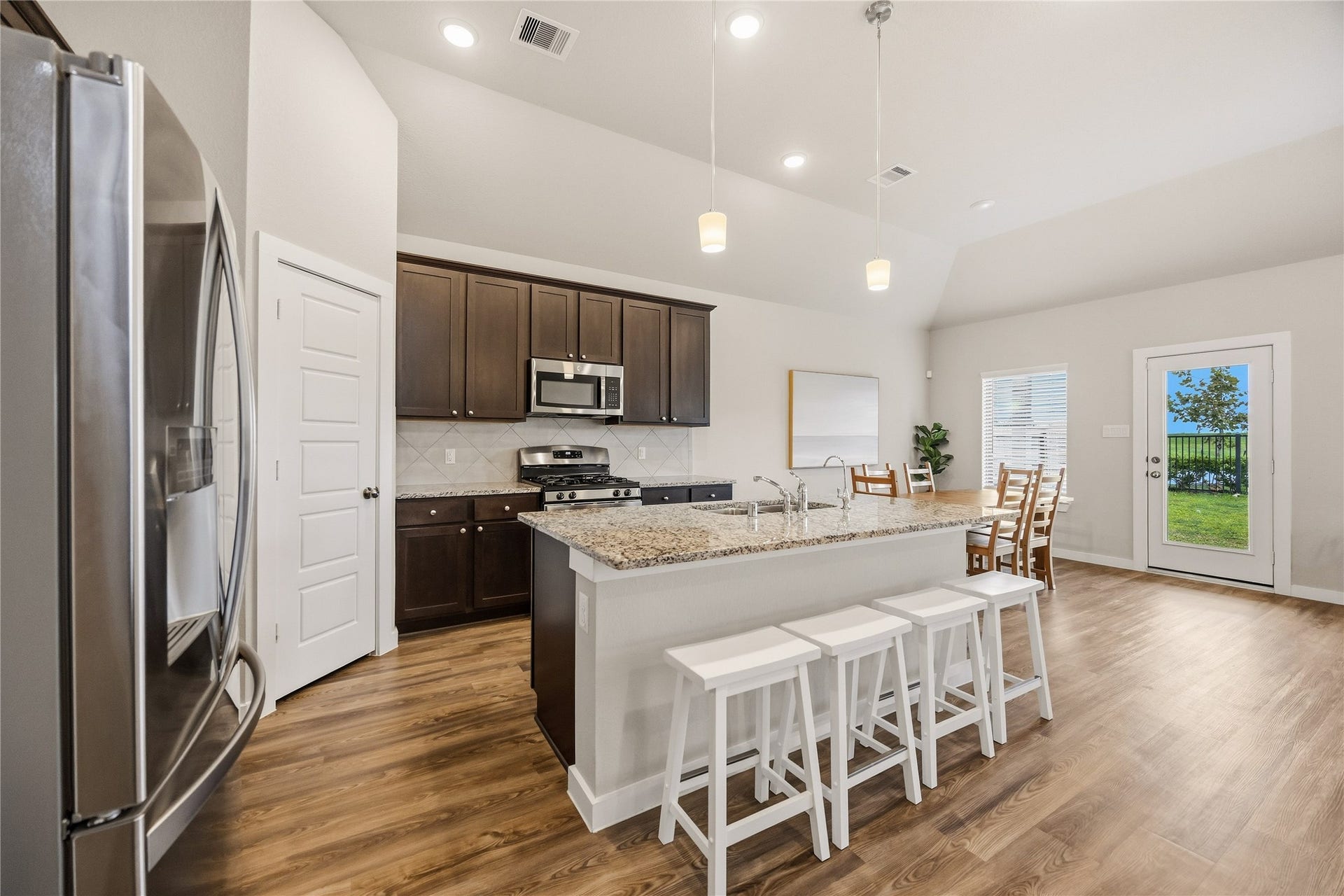 1173 Filly Creek Drive, Alvin, TX 77511 1173 Filly Creek Drive, Alvin, TX 77511