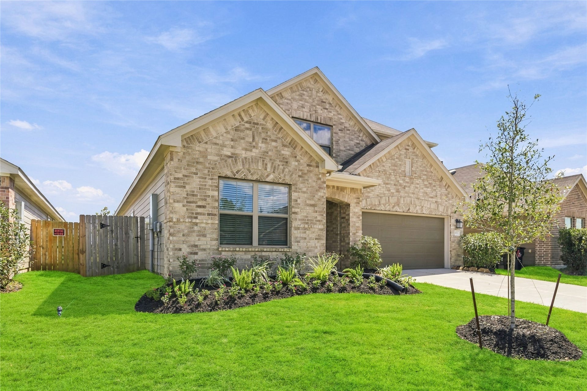 1173 Filly Creek Drive, Alvin, TX 77511 1173 Filly Creek Drive, Alvin, TX 77511