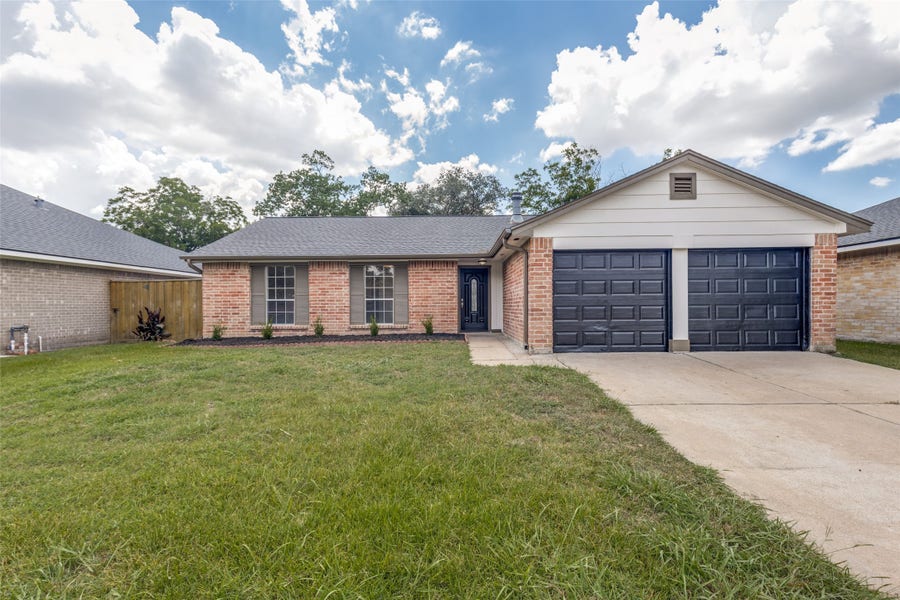 Property photo for 7307 Sunlight Lane, Houston, TX
