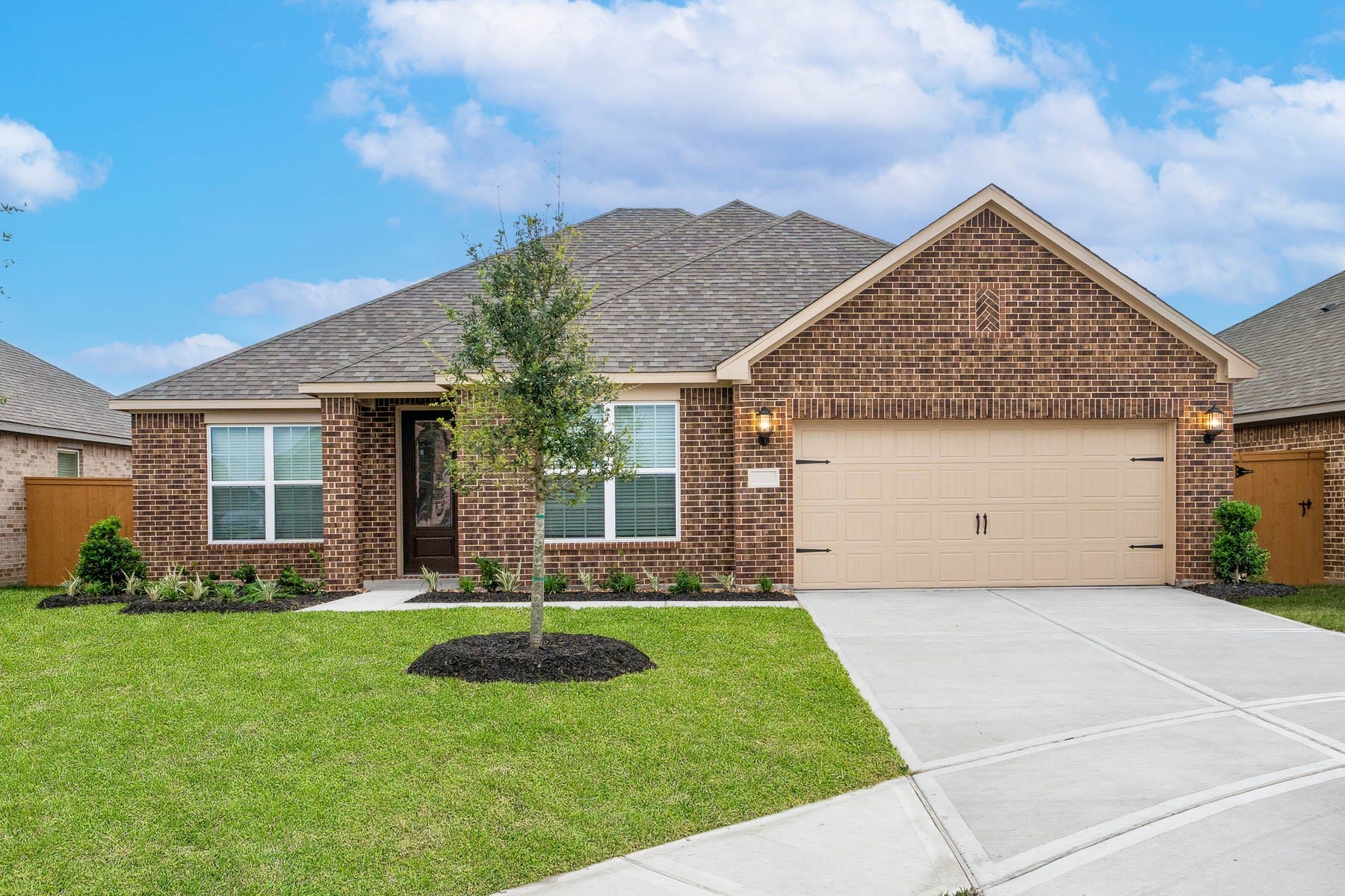 2912 Fair Wind Lane, Texas City, TX 77510 The Dockery Plan by LGI Homes. Completed example to be built. Actual home may have different colors, finishes, and selections than completed example photos.