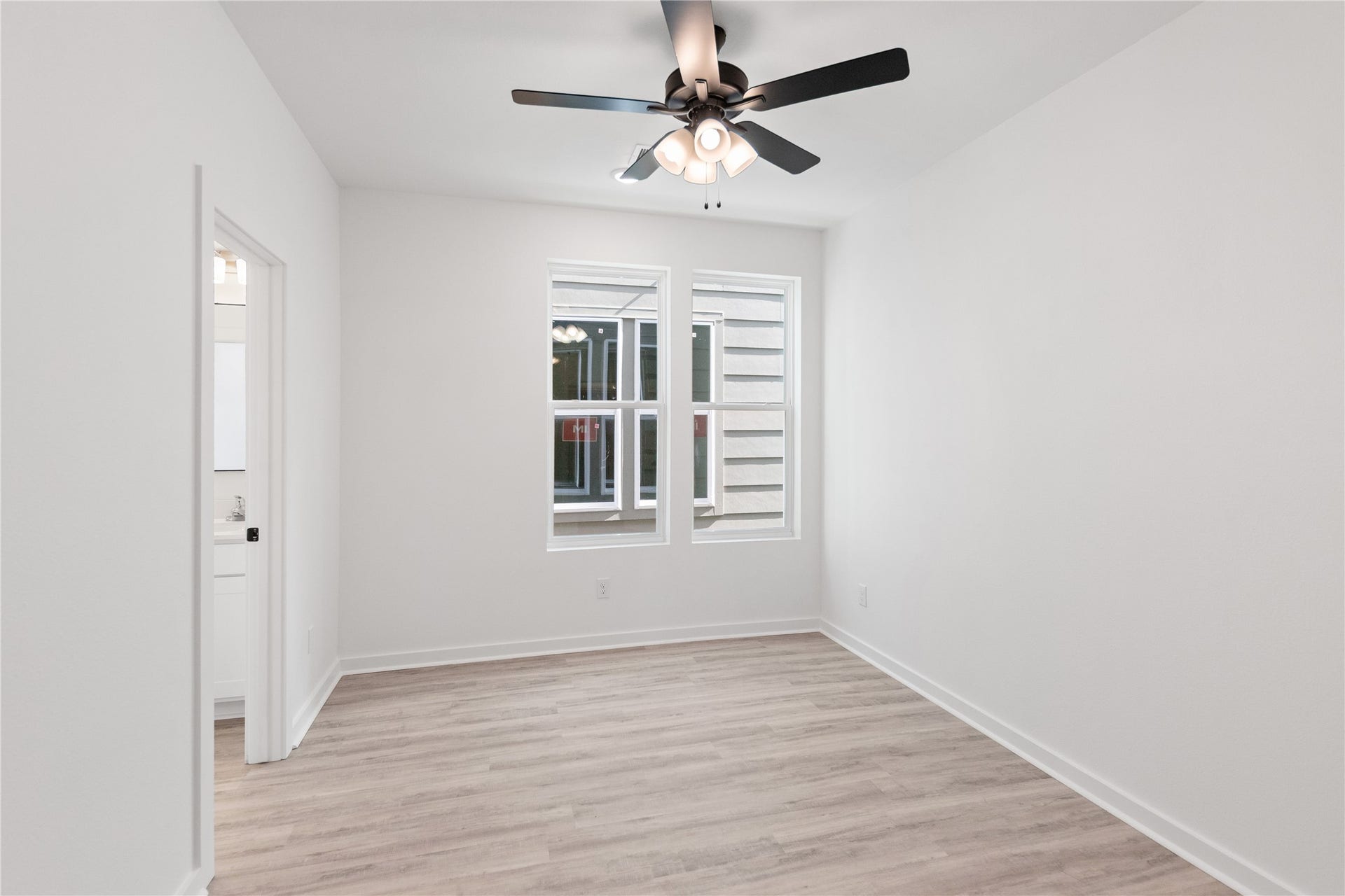 3326 Anita, #B, Houston, TX 77004 Secondary bedroom