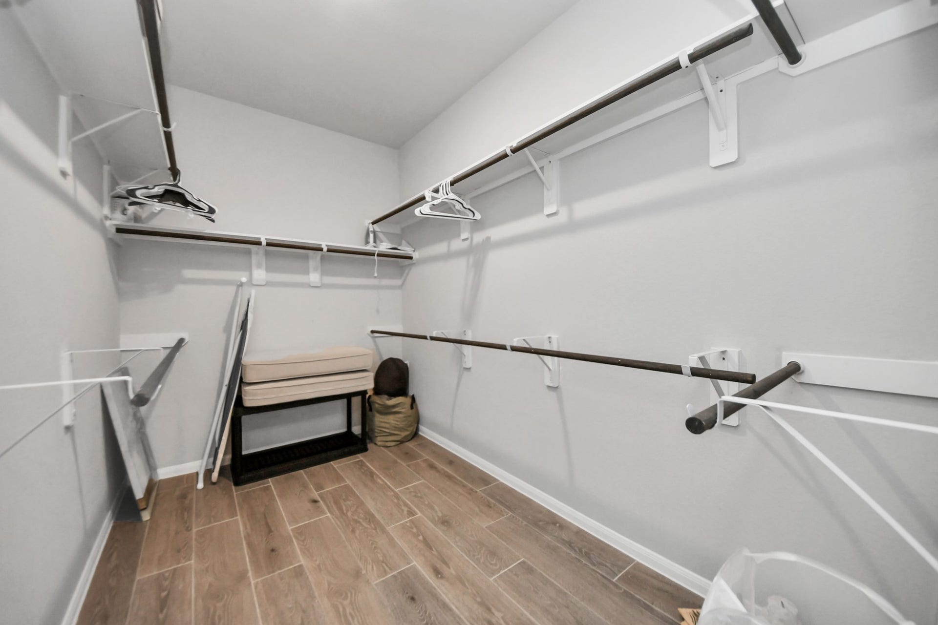 24319 Wild Bramble Lane, Katy, TX 77493 Large primary closet