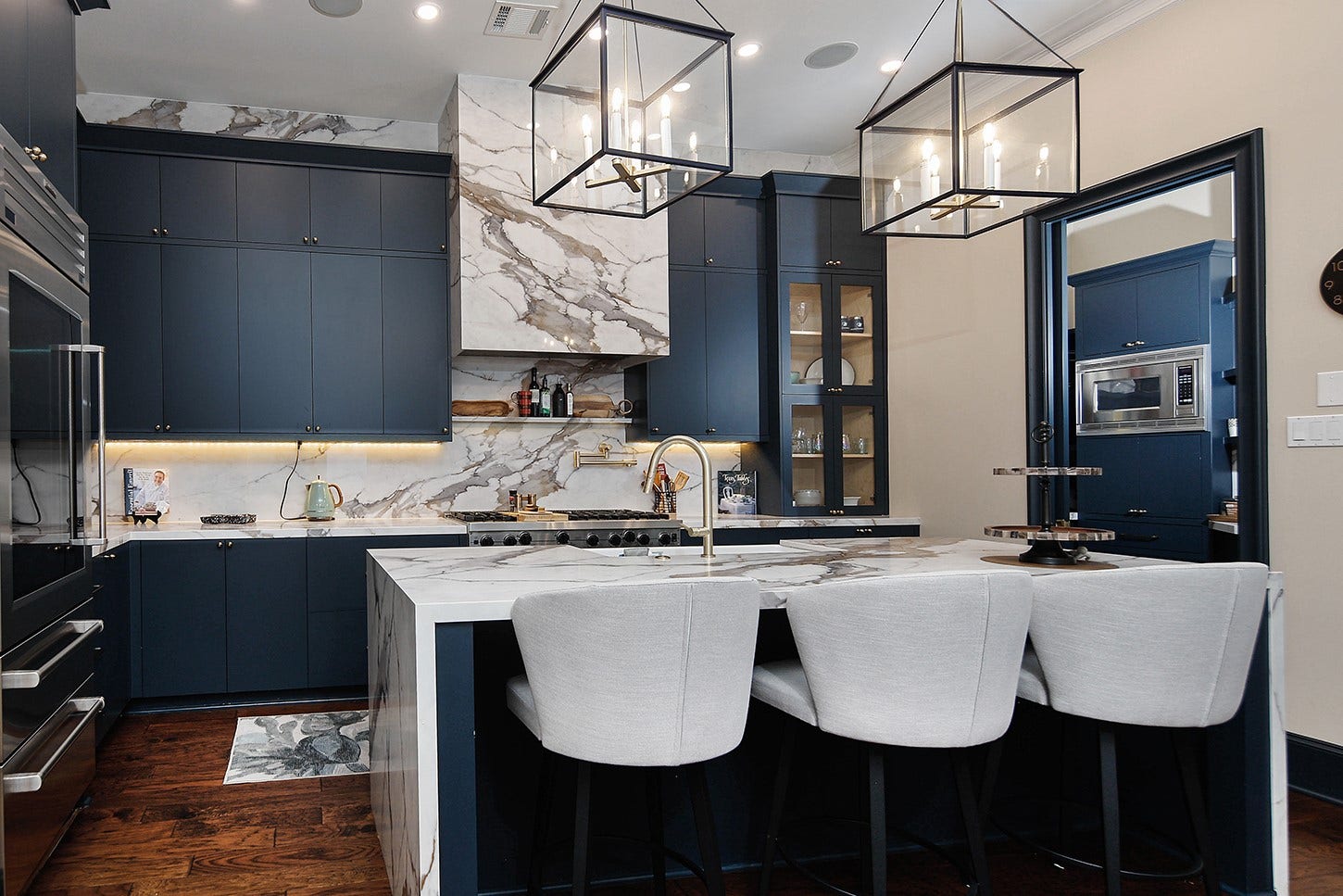 56 N Bay Boulevard, The Woodlands, TX 77380 56 N Bay Boulevard, The Woodlands, TX 77380