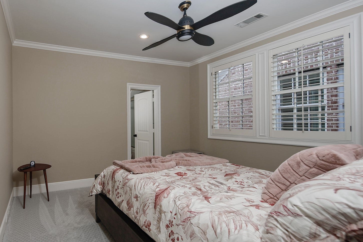 56 N Bay Boulevard, The Woodlands, TX 77380 56 N Bay Boulevard, The Woodlands, TX 77380