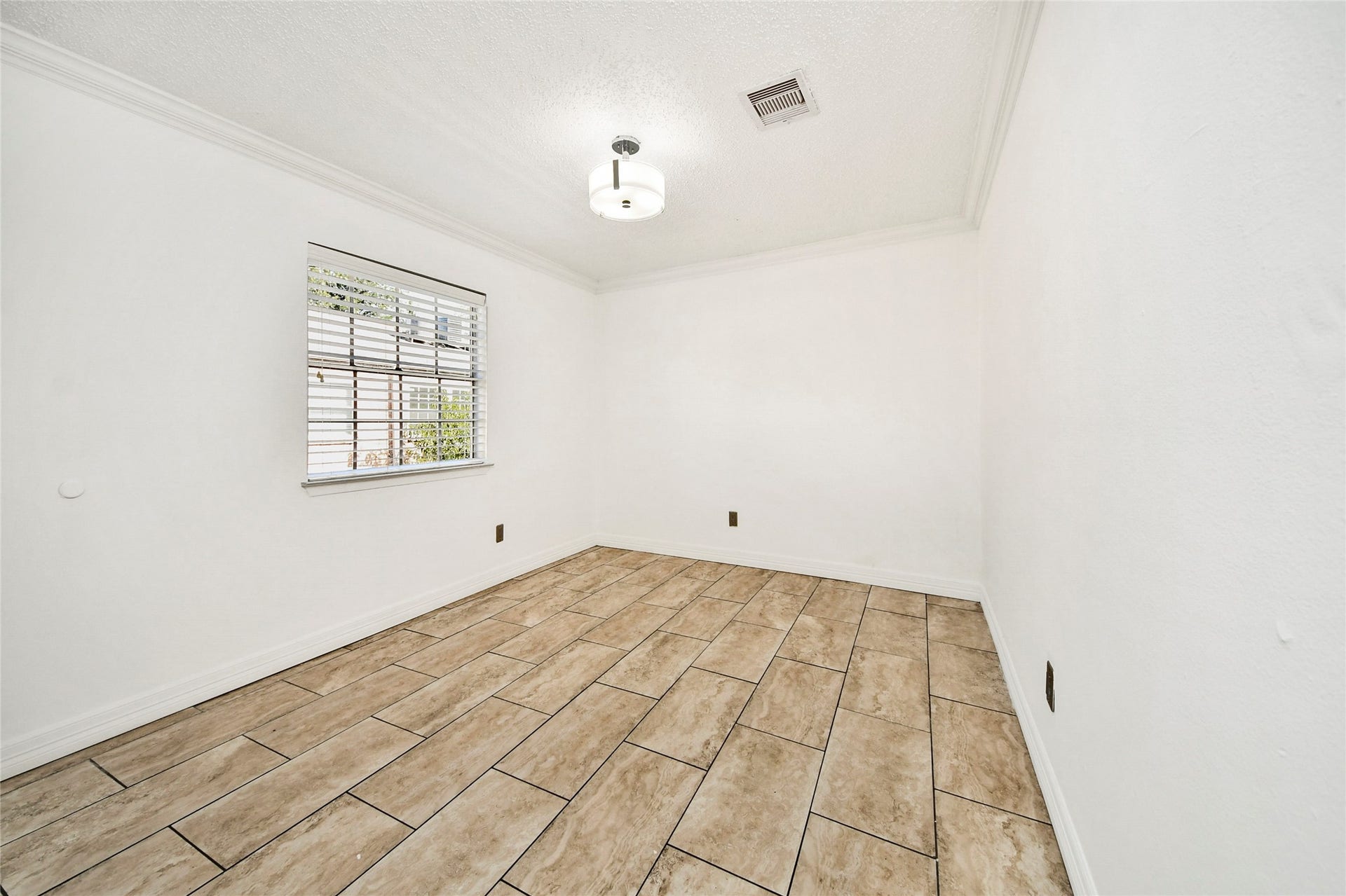 1240 Shadowdale Drive, #14, Houston, TX 77043 1240 Shadowdale Drive, #14, Houston, TX 77043
