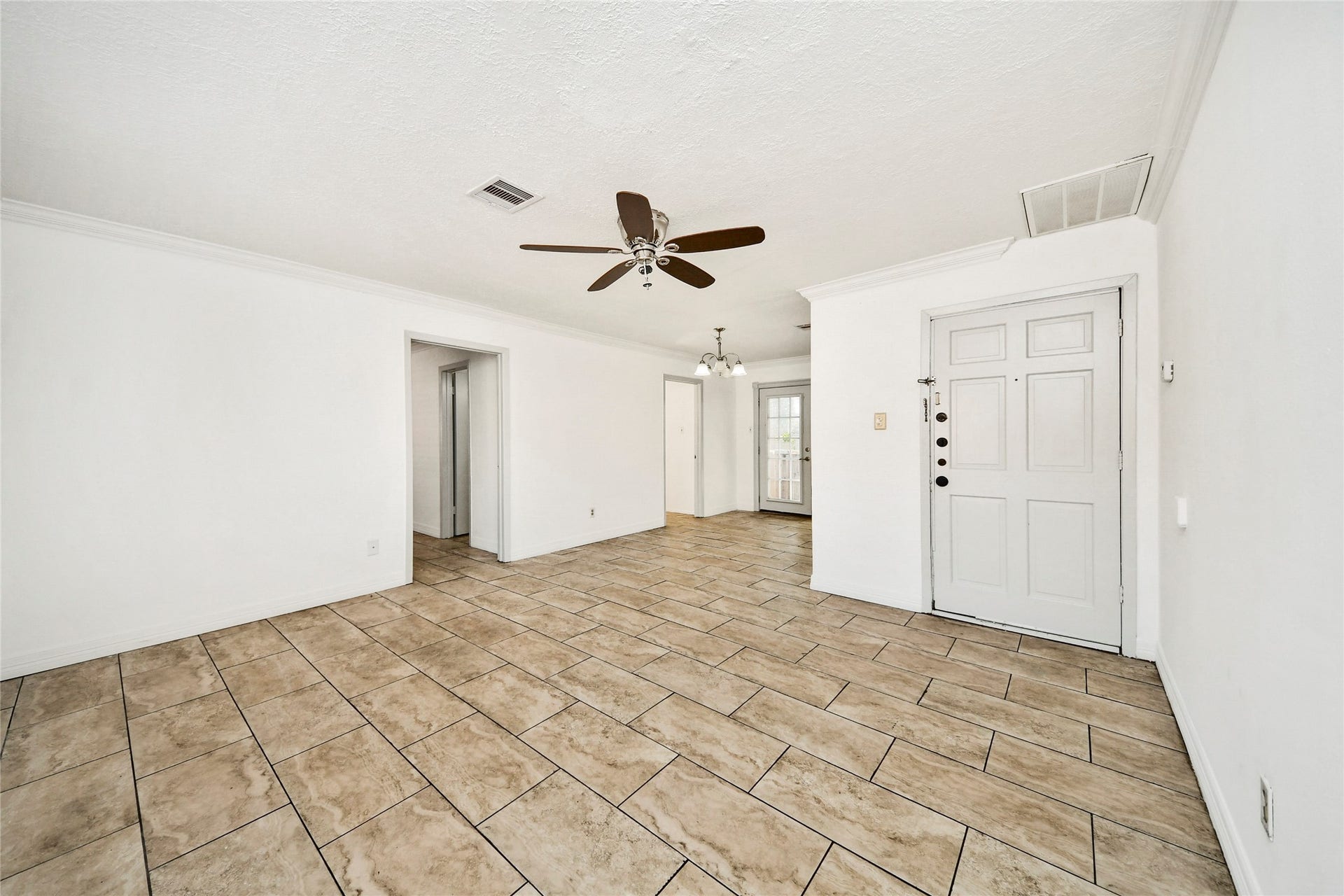 1240 Shadowdale Drive, #14, Houston, TX 77043 1240 Shadowdale Drive, #14, Houston, TX 77043