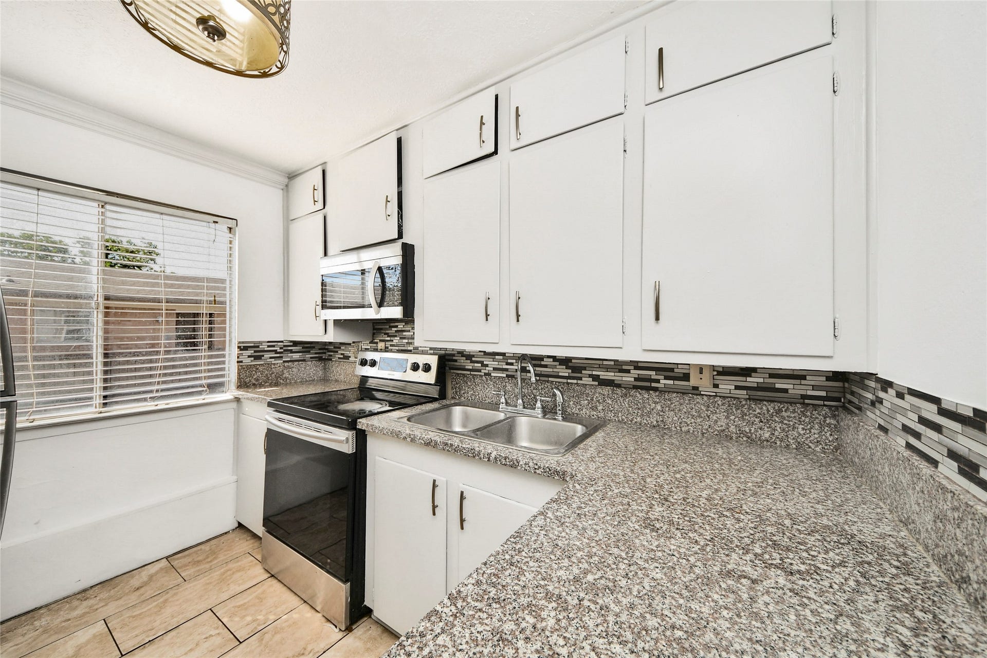1240 Shadowdale Drive, #14, Houston, TX 77043 1240 Shadowdale Drive, #14, Houston, TX 77043