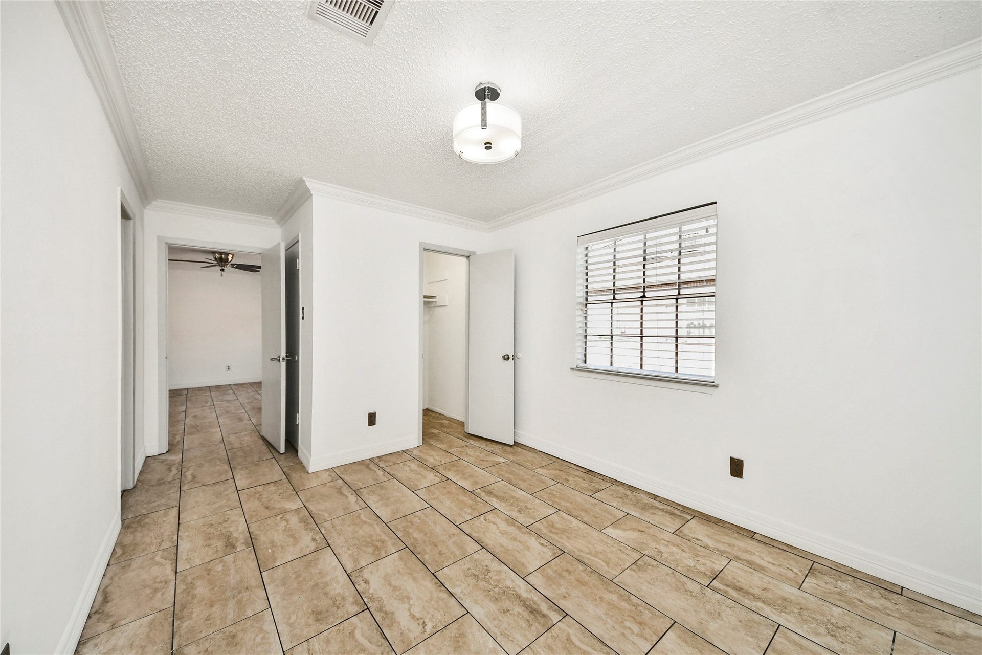 1240 Shadowdale Drive, #14, Houston, TX 77043 1240 Shadowdale Drive, #14, Houston, TX 77043