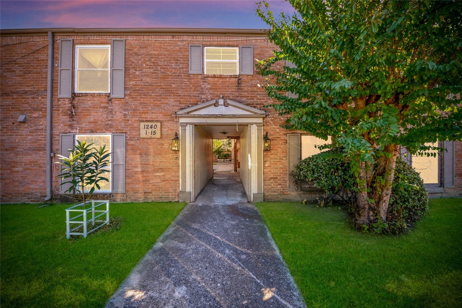 Property photo for 1240 Shadowdale Drive, #14, Houston, TX
