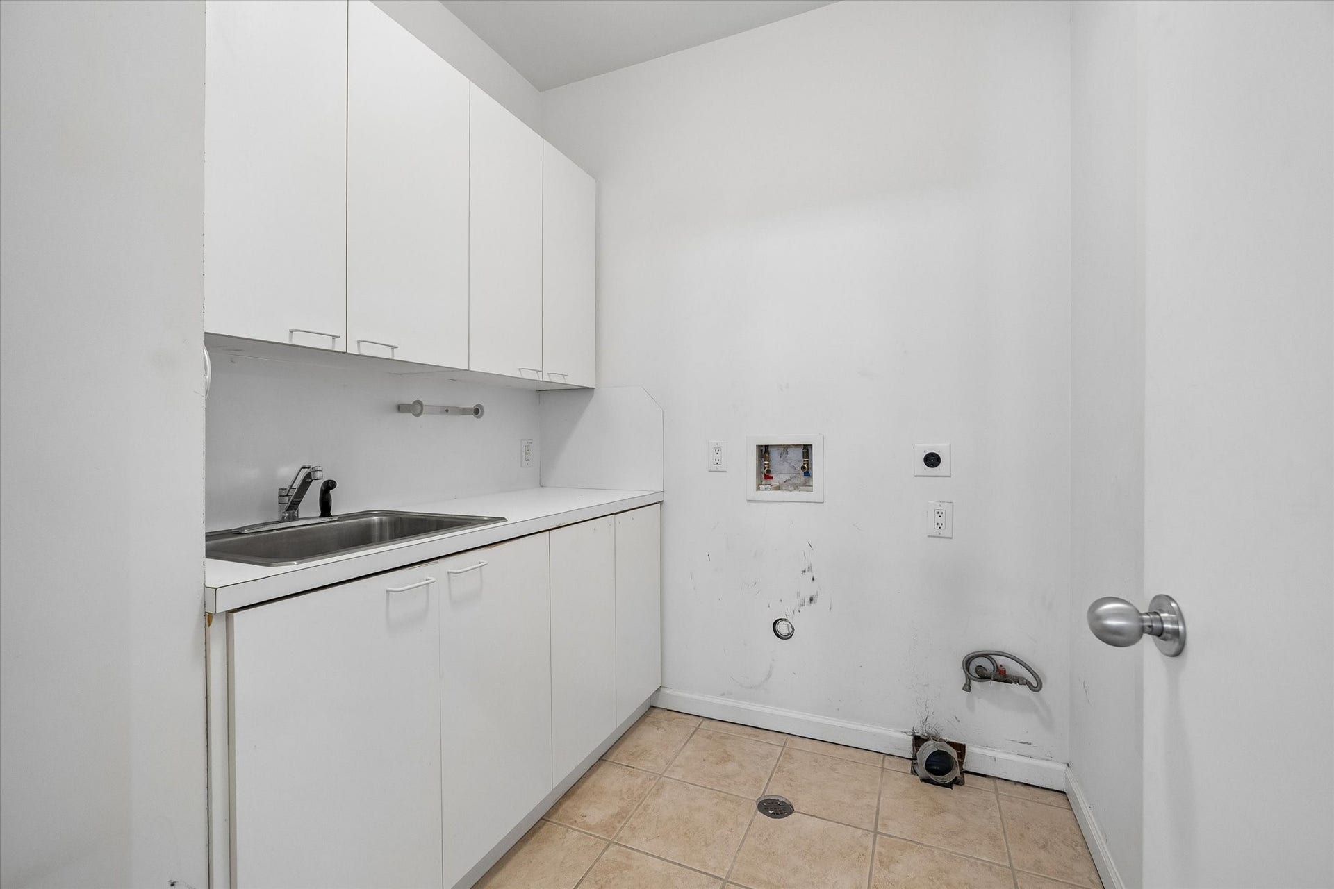 EVERYONE LOVES THE UTILITIES UPSTAIRS NEAR THE BEDROOMS AND THIS IS WHERE IT IS.  PERFECT IN LOCATION.