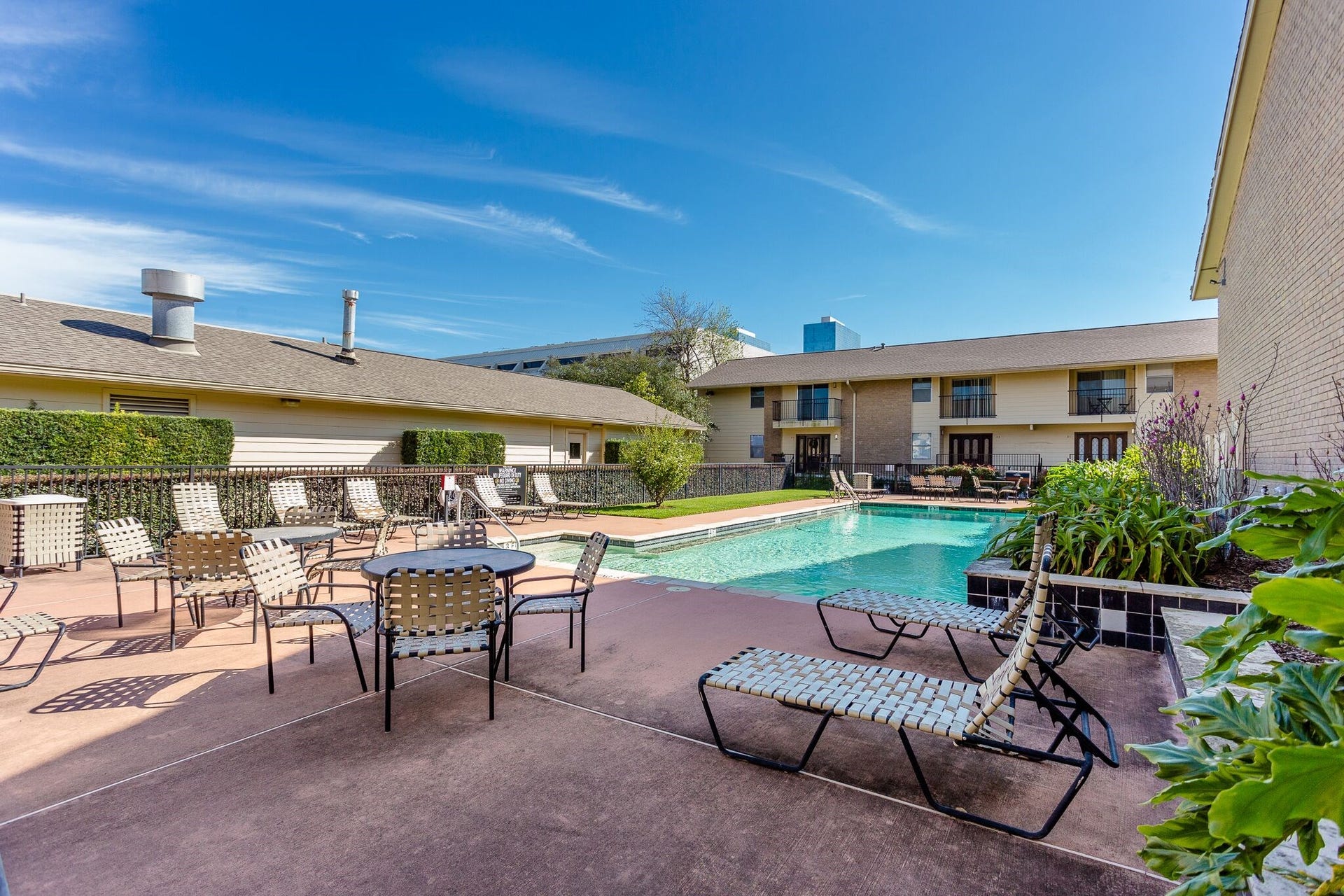 3131 Cummins Street, #54, Houston, TX 77027 Theres more convenience just steps from the pool! The 1-story building on the opposite side houses the community laundry facility. Toss in a load of laundry, then relax poolside or fire up one of the barbecue grills while you wait. Not a bad way to tackle laundry day!