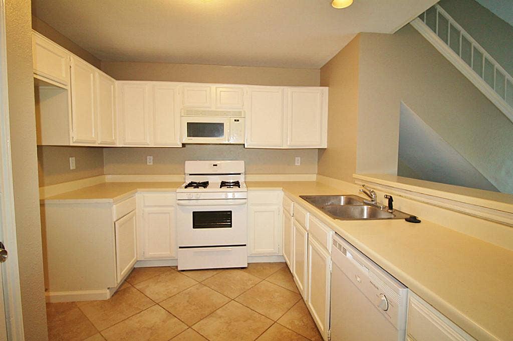12026 Kleinmeadow Drive, Houston, TX 77066 12026 Kleinmeadow Drive, Houston, TX 77066