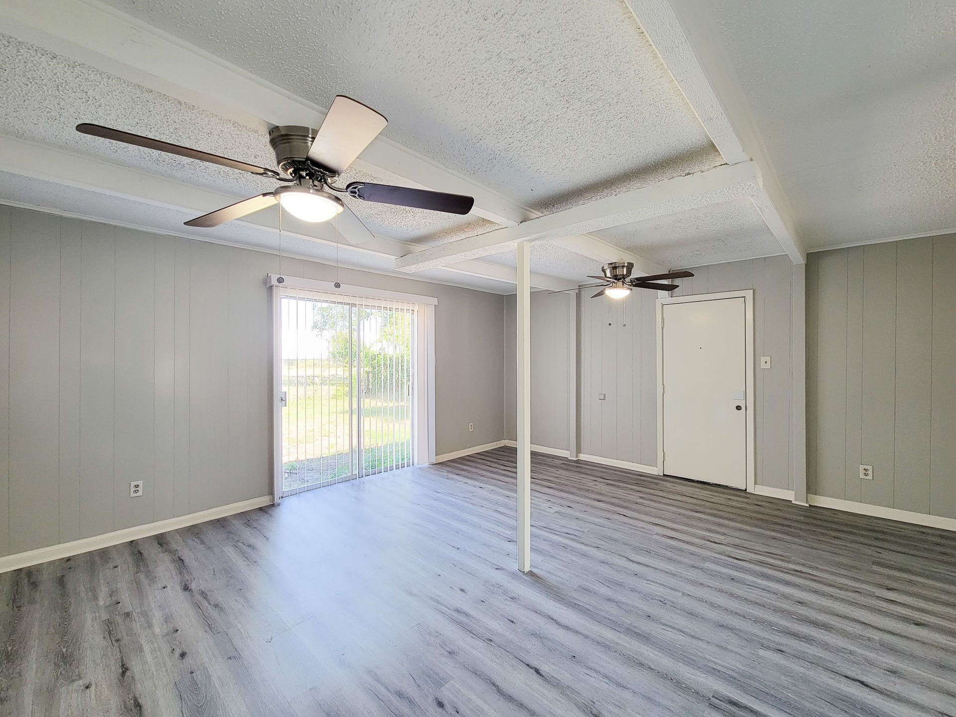 5007 Caplin Street, Houston, TX 77026