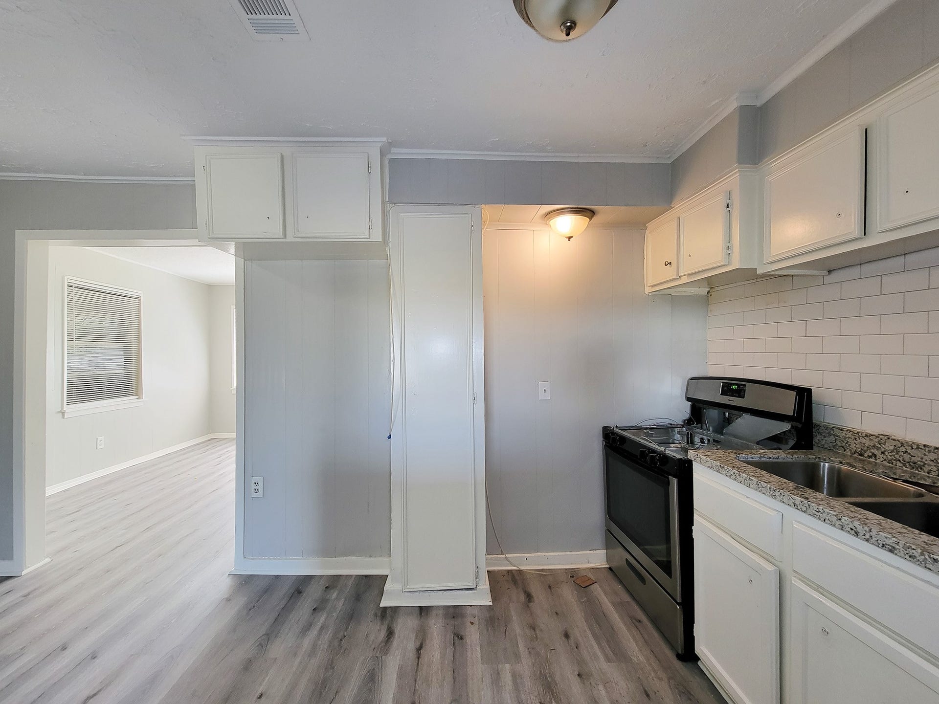 5007 Caplin Street, Houston, TX 77026