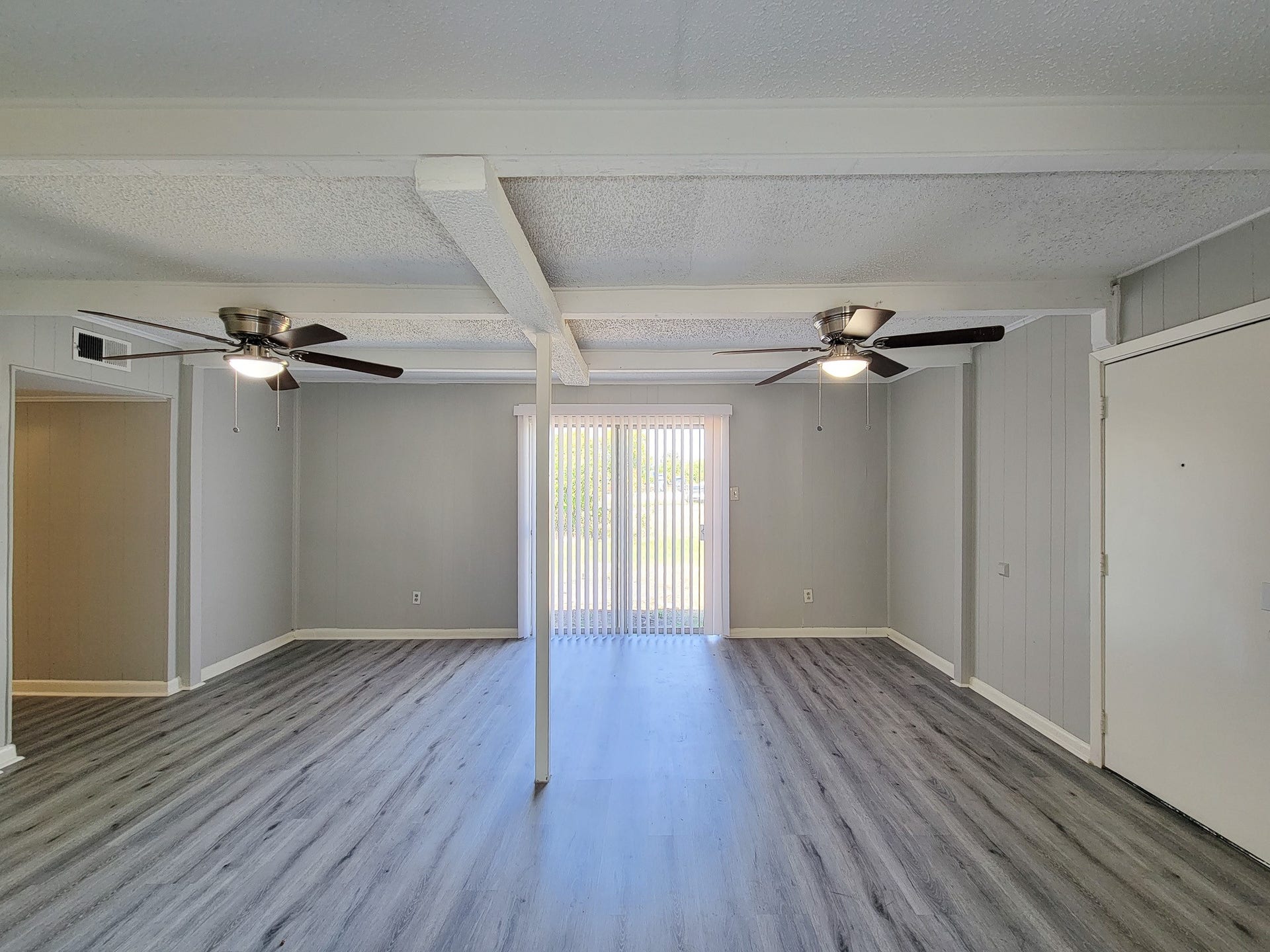 5007 Caplin Street, Houston, TX 77026