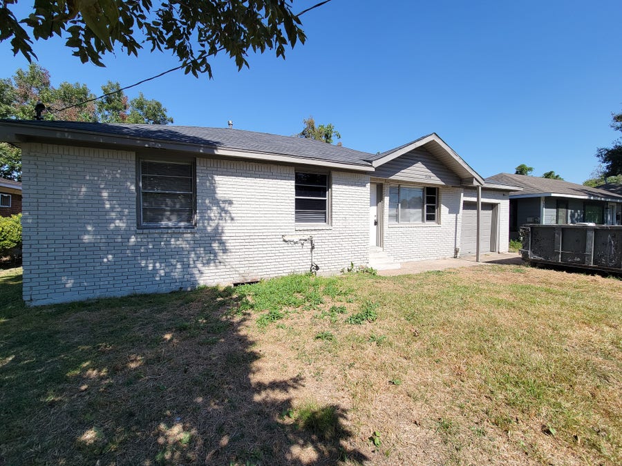 Property photo for 5007 Caplin Street, Houston, TX