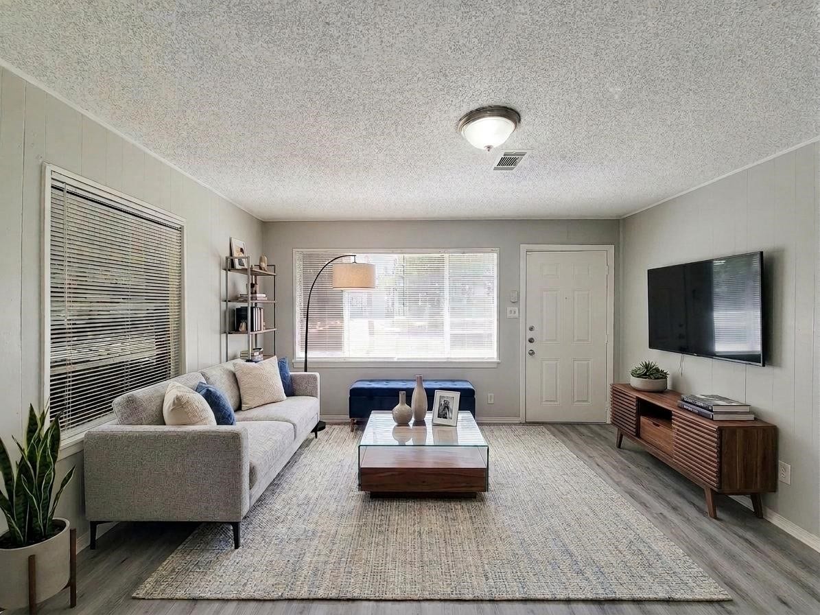 5007 Caplin Street, Houston, TX 77026