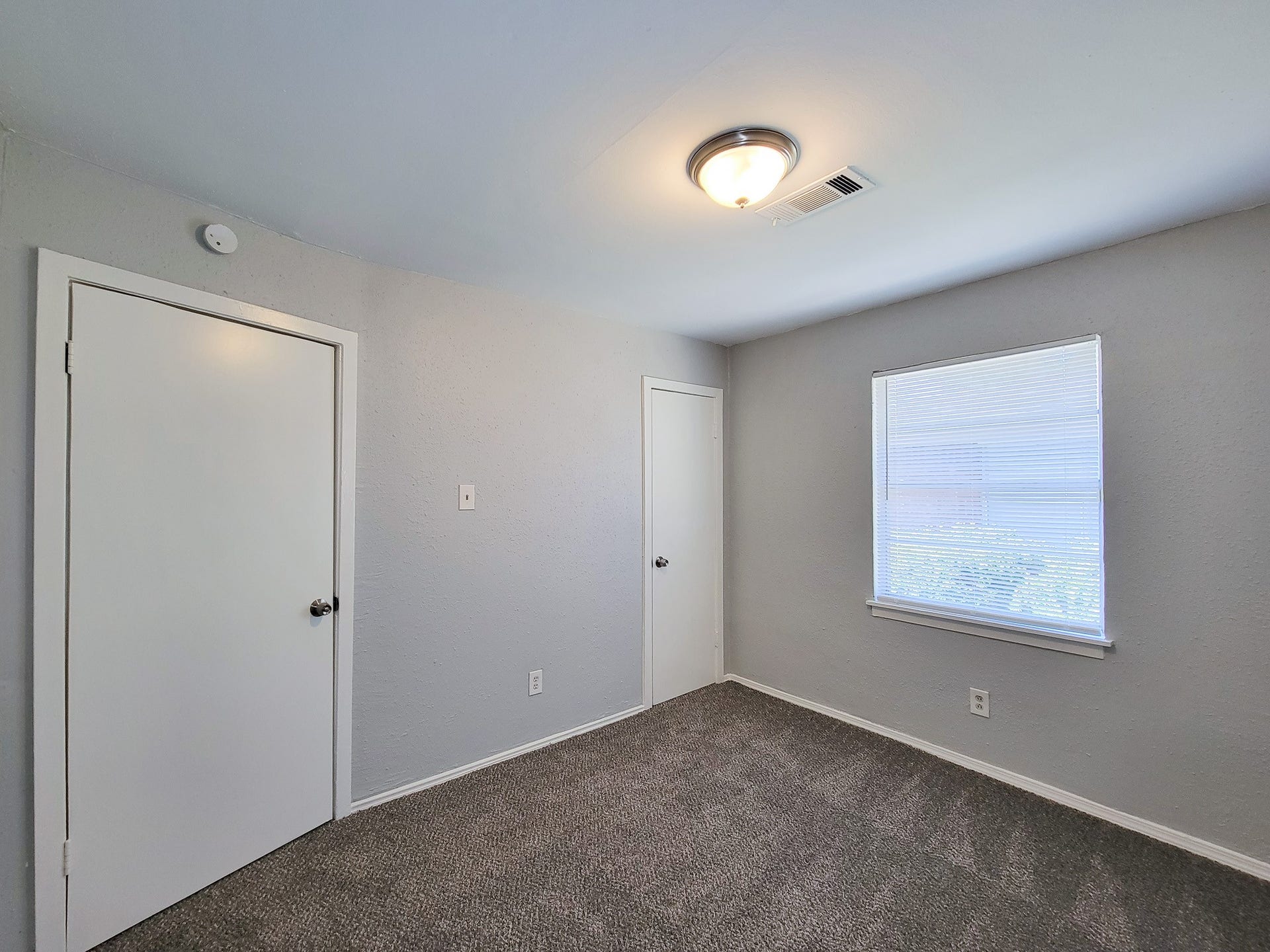 5007 Caplin Street, Houston, TX 77026